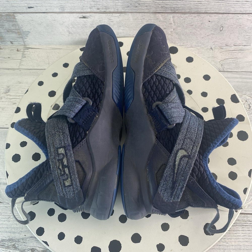 Nike Lebron Soldier 12 Anchor Shoes Boys 3.5Y Blue Basketball Athletic‎ Sneakers